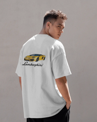 Lamborghini Aventador İlhamlı Spor Araba Tasarımlı Unisex Oversize Beyaz Tişört – Lüks Streetwear Koleksiyonu
