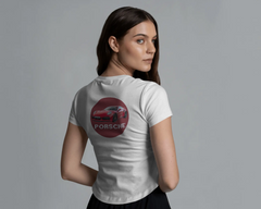 Porsche 911 İlhamlı Spor Araba Tasarımlı Unisex Oversize Beyaz Tişört – Premium Streetwear Koleksiyonu