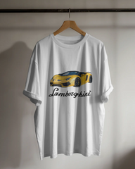 Lamborghini Aventador İlhamlı Spor Araba Tasarımlı Unisex Oversize Beyaz Tişört – Lüks Streetwear Koleksiyonu