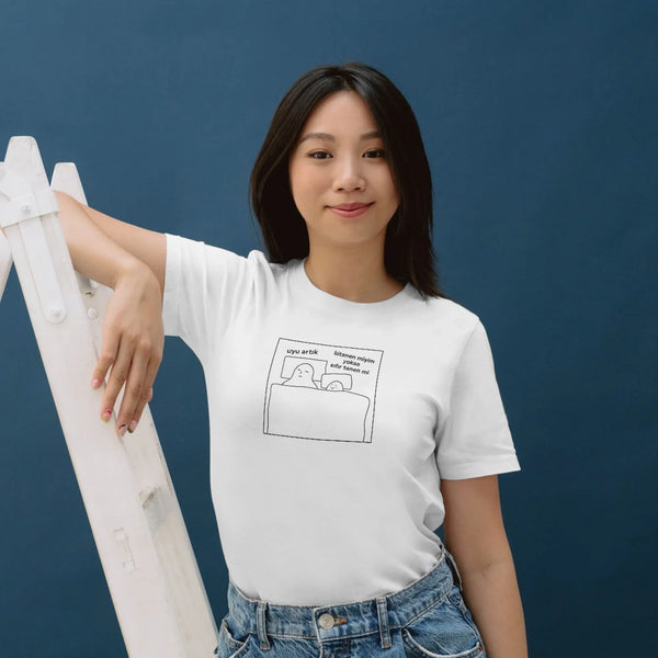 Bitanen Miyim Yoksa Sıfır Tanen Mi Tişört – Komik Yazılı Karikatürlü Unisex Tişört