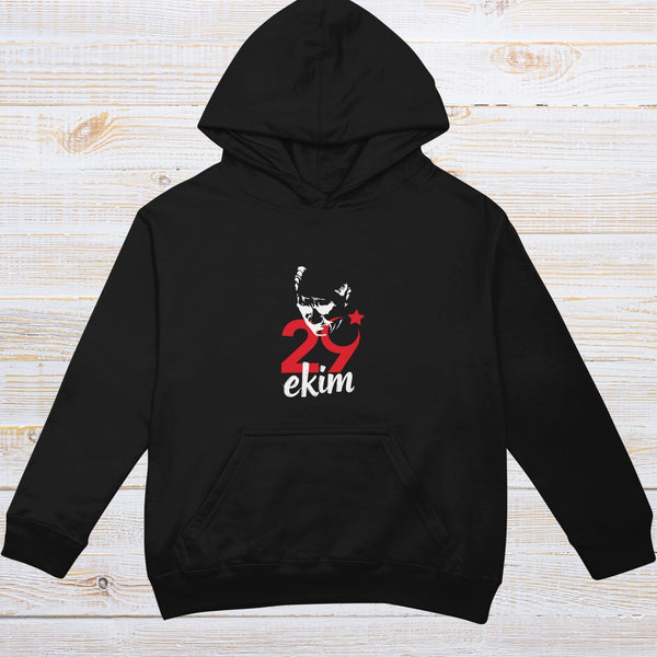 29 Ekim Cumhuriyet Bayramı Hoodie – Atatürk Tasarımlı Unisex Siyah Kapüşonlu Sweatshirt
